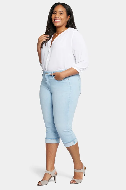 Marilyn Straight Crop Jeans In Plus Size - Brightside