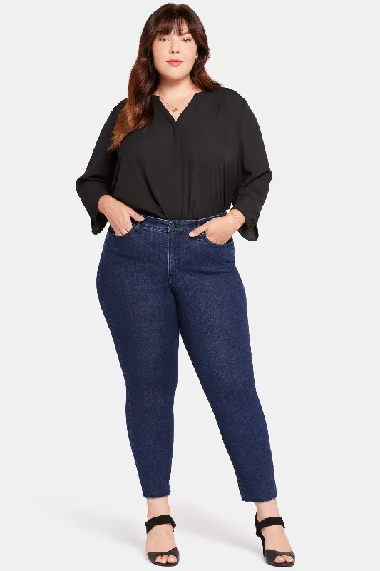 Sheri Slim Ankle Jeans In Plus Size - Mystique