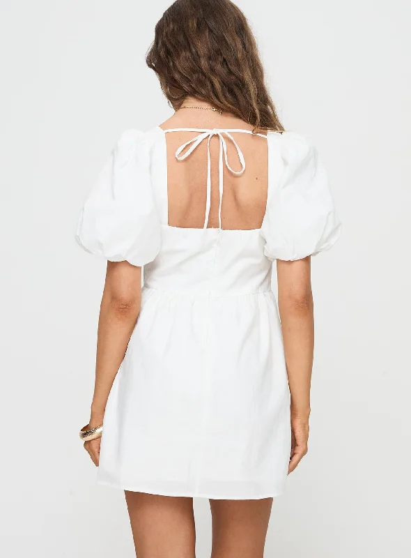 Kreamy Mini Dress White