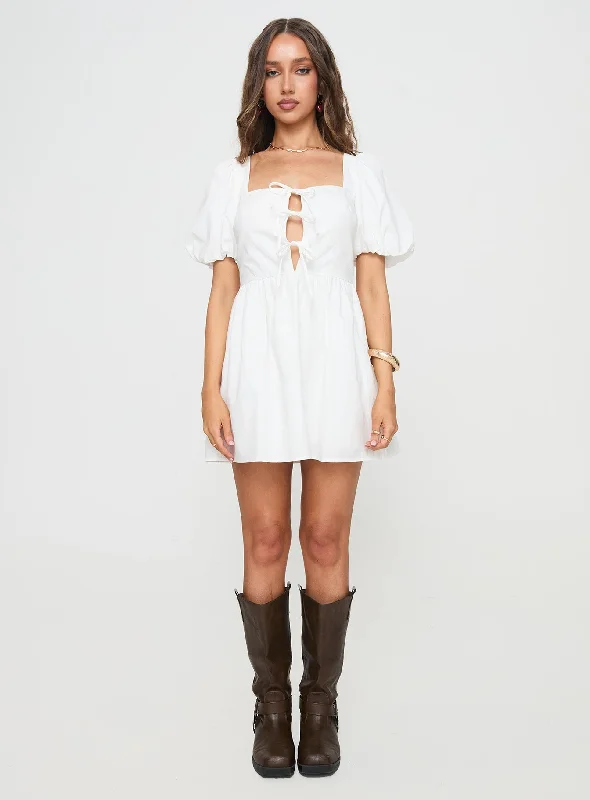 Kreamy Mini Dress White