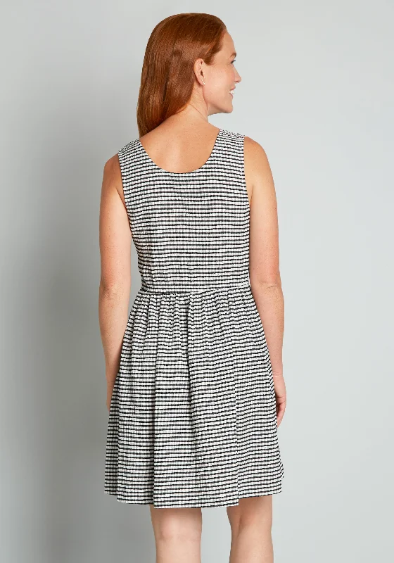 Optimistic Effect Sleeveless Dress