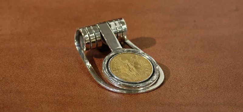 Centenario Engraved Spring Money Clip