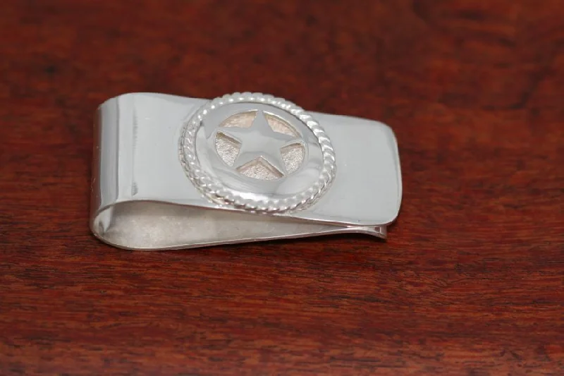 Quarter Star on Money Clip with Rope Trim